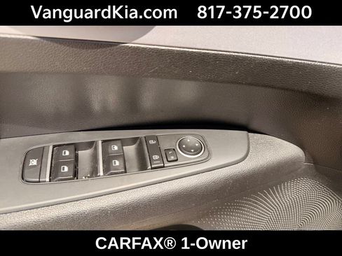 Certified 2024 Kia Forte LXS w/ LXS Technology Package FWD image 18