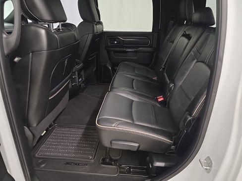 Used 2023 RAM 3500 Limited image 13