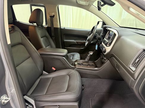 Used 2022 GMC Canyon Elevation w/ Elevation Premium Package AWD/4WD image 24