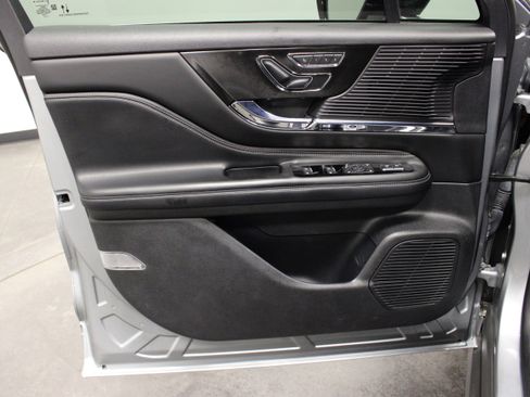 Used 2022 Lincoln Corsair Grand Touring AWD/4WD image 19