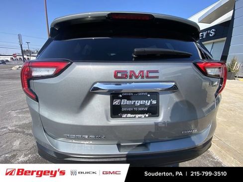 Certified 2024 GMC Terrain SLE image 36