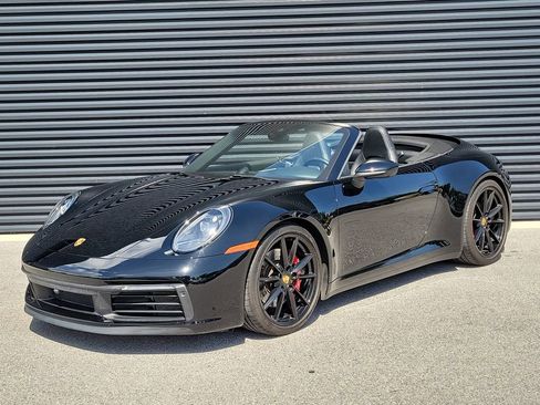 Certified 2024 Porsche 911 Cabriolet image 1