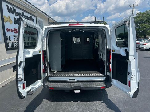 Used 2018 Ford Transit 150 130 Low Roof RWD image 27