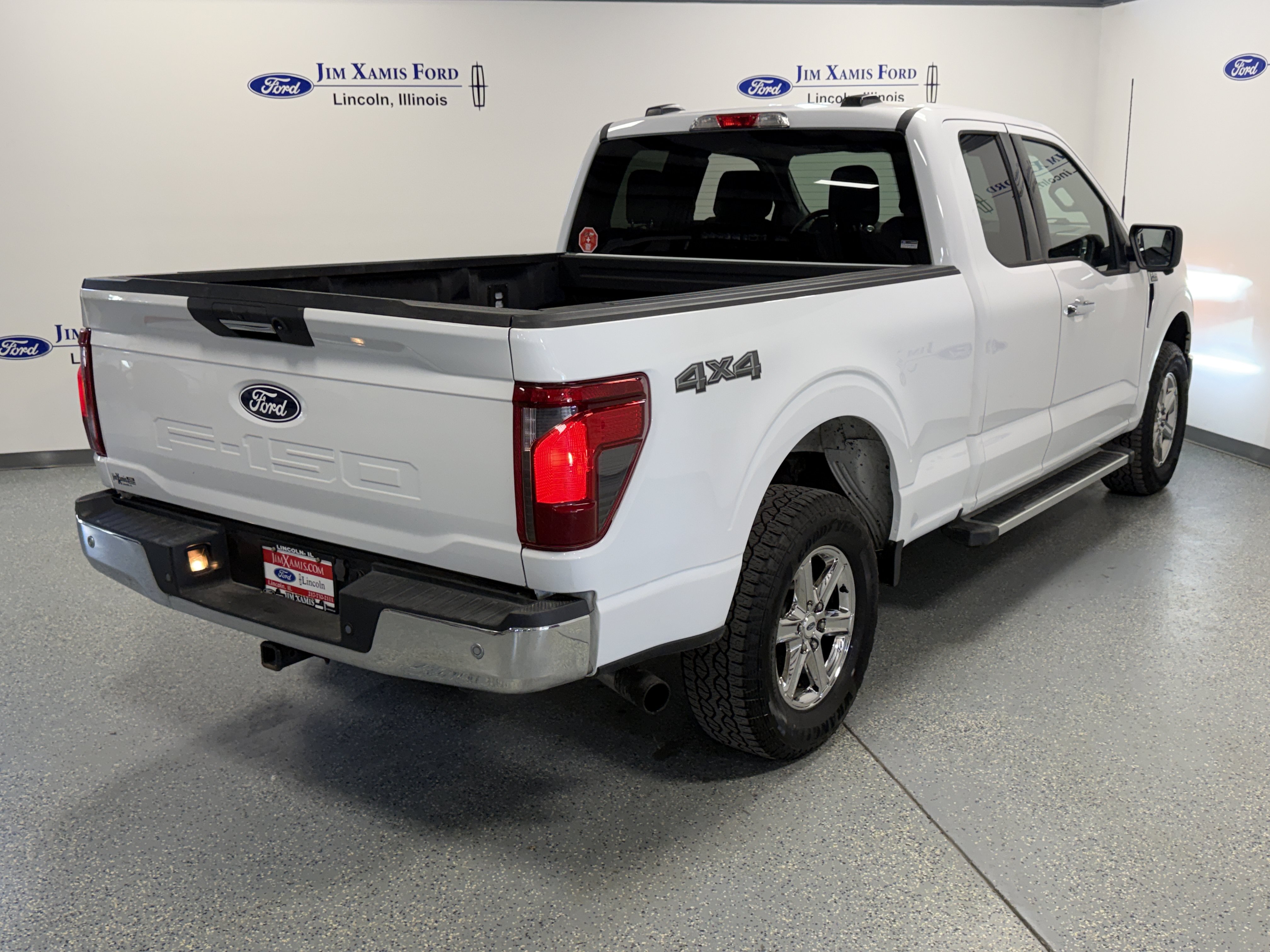 Used 2024 Ford F150 XLT AWD/4WD image 30