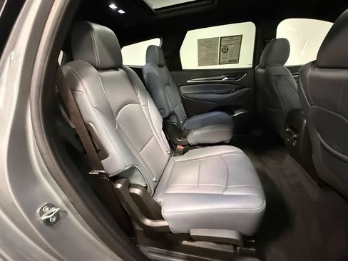 Used 2023 Buick Enclave Essence w/ Experience Buick Package AWD/4WD image 14