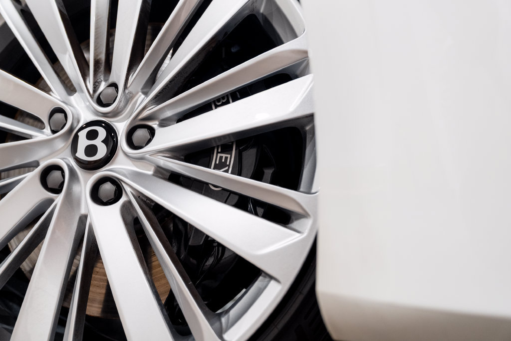 Used 2023 Bentley Flying Spur W12 AWD/4WD image 35