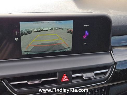 New 2026 Kia Seltos S FWD image 17