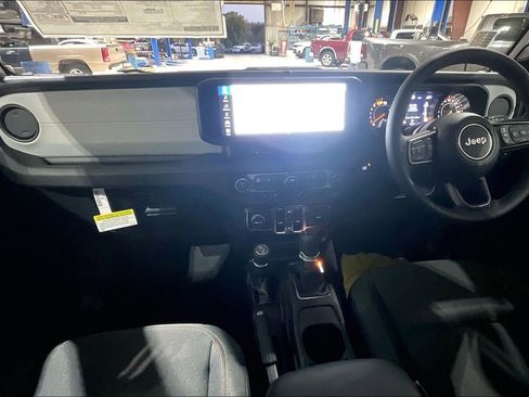 New 2026 Jeep Wrangler Unlimited Sport w/ Convenience Group image 5