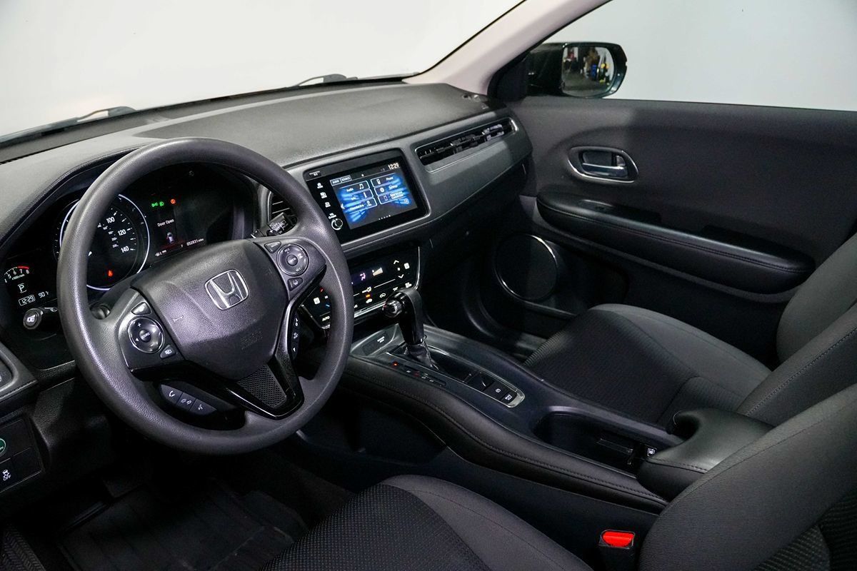 Used 2022 Honda HR-V EX image 17