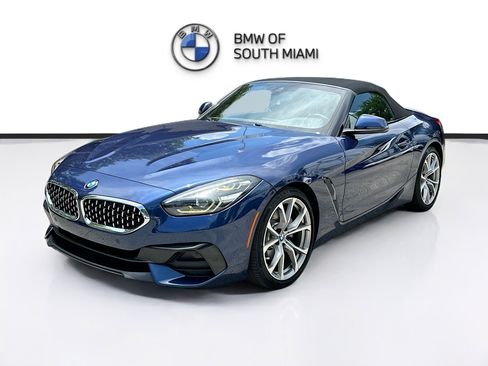 Used 2019 BMW Z4 sDrive30i w/ Convenience Package RWD image 3