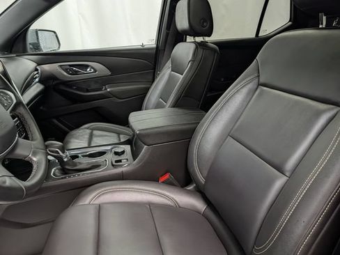 Certified 2023 Chevrolet Traverse LT w/ LT Premium Package AWD/4WD image 11