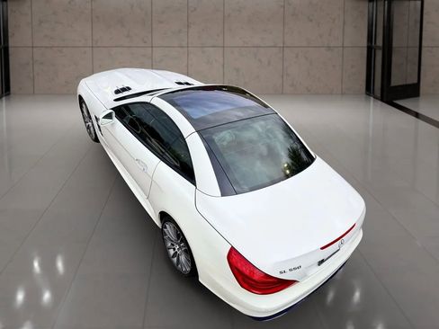 Used 2017 Mercedes-Benz SL 550 image 14