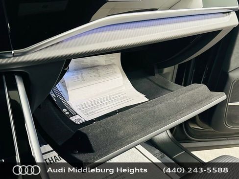 Certified 2025 Audi SQ8 Prestige image 23