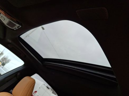 Used 2024 Lexus RX 350 Premium Plus w/ Convenience Package image 11