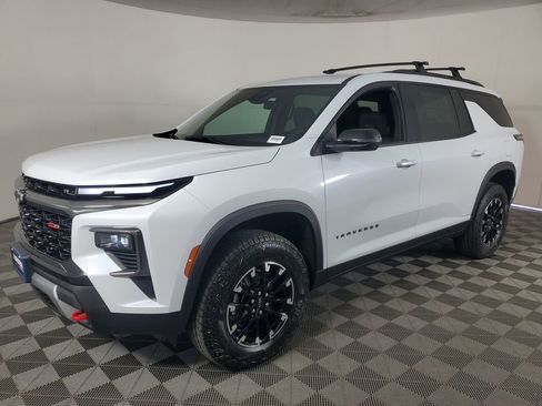 New 2026 Chevrolet Traverse Z71 image 8