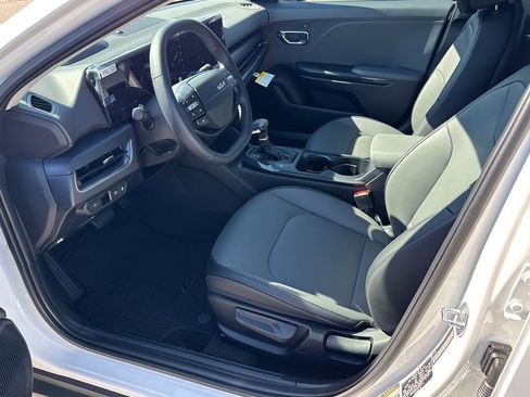 New 2026 Kia K4 EX FWD image 9
