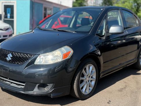 Used 2008 Suzuki SX4 Sport FWD image 4