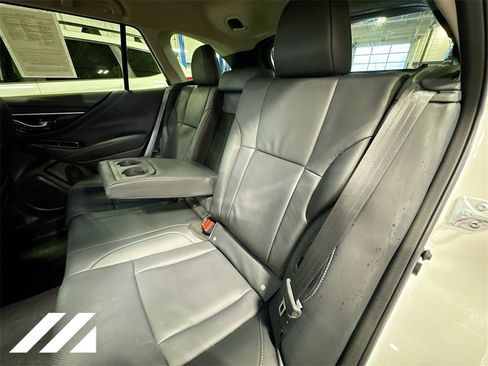 Certified 2025 Subaru Outback Limited image 26