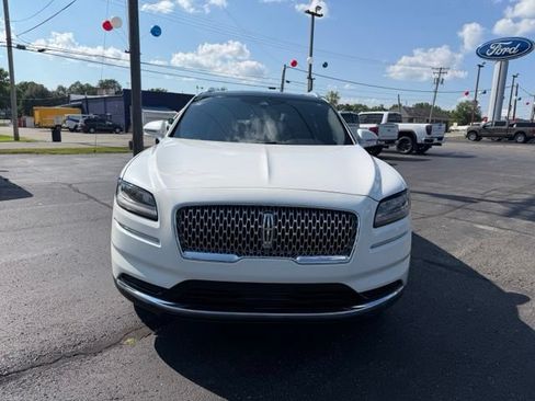 Used 2022 Lincoln Nautilus Reserve w/ Luxury Package AWD/4WD image 18