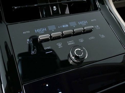 New 2026 Porsche Panamera RWD image 15