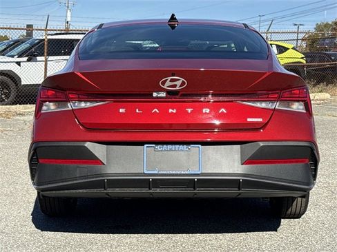 New 2026 Hyundai Elantra Blue image 26