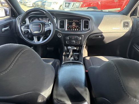 Used 2015 Dodge Charger R/T RWD image 18