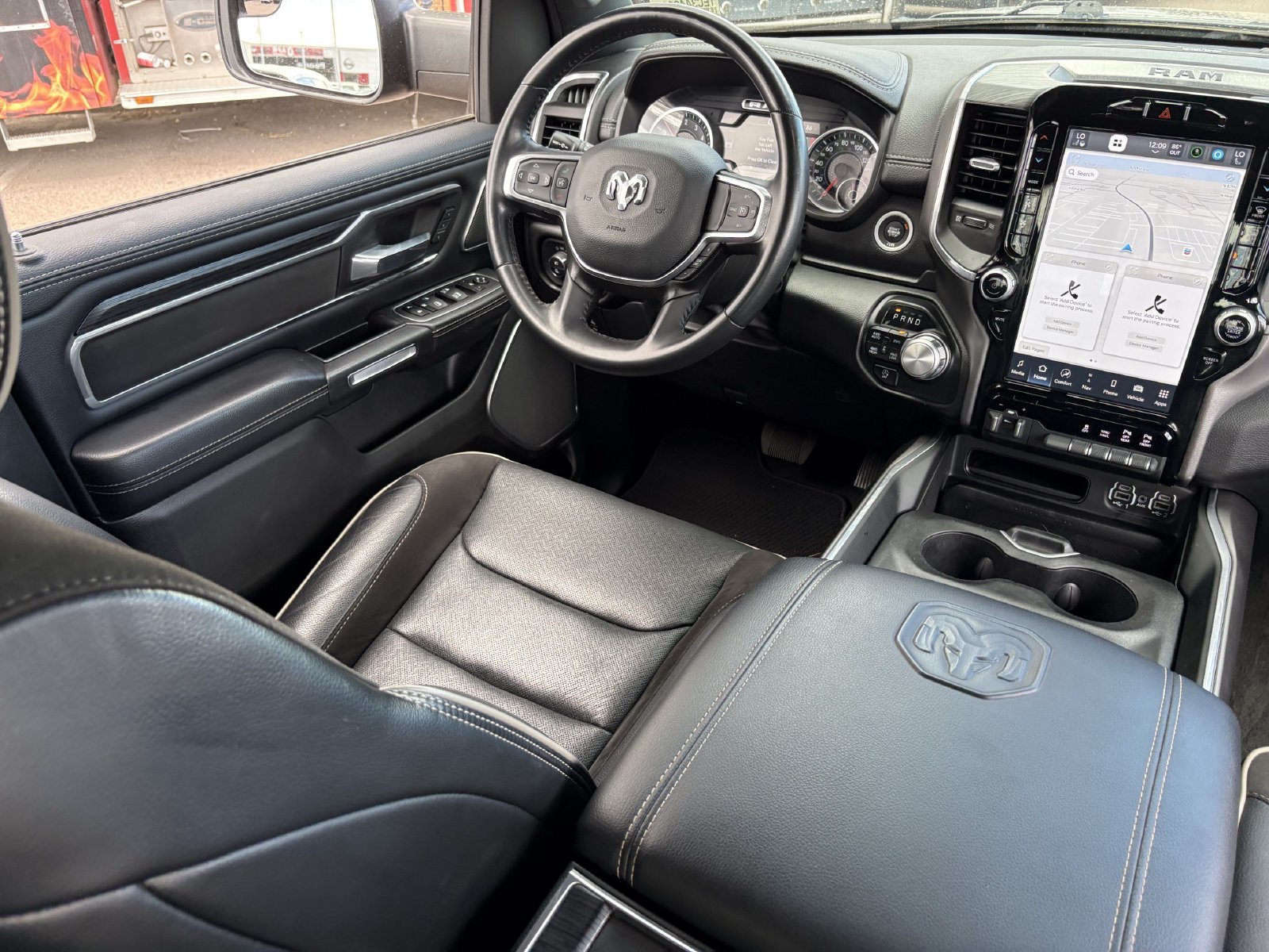 Used 2023 RAM 1500 Laramie AWD/4WD image 19