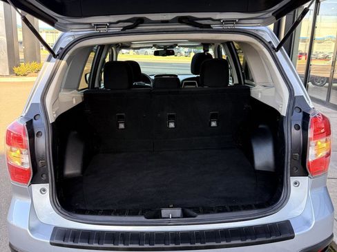 Used 2015 Subaru Forester 2.5i Premium w/ All-Weather Package image 12