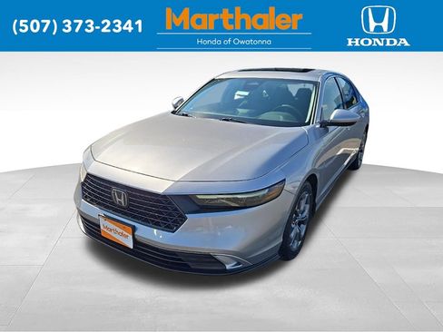 Used 2023 Honda Accord EX image 1