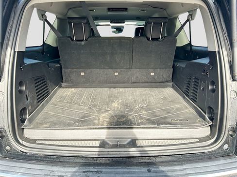 Used 2019 GMC Yukon XL Denali w/ Open Road Package image 29