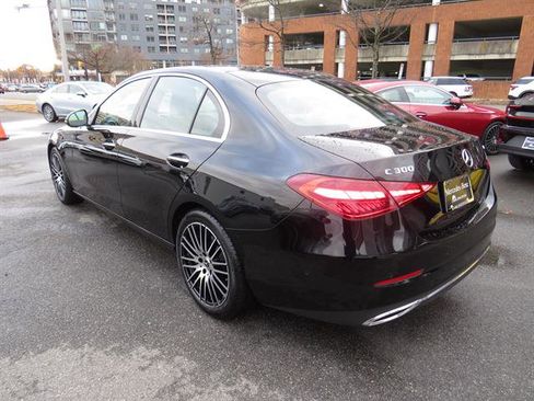 Used 2025 Mercedes-Benz C 300 4MATIC Sedan image 2