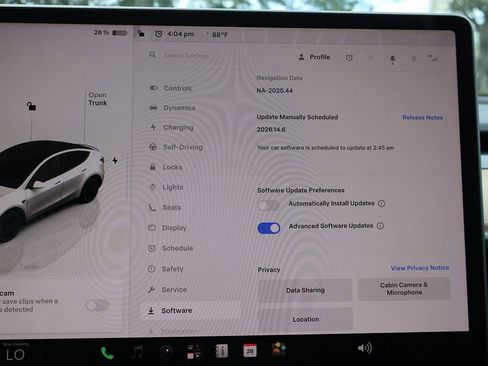 Used 2023 Tesla Model Y Performance AWD/4WD image 42