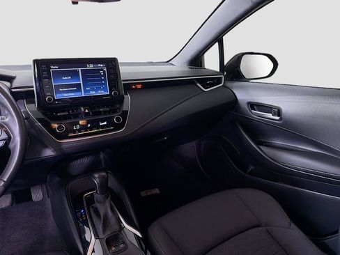Used 2022 Toyota Corolla SE image 19
