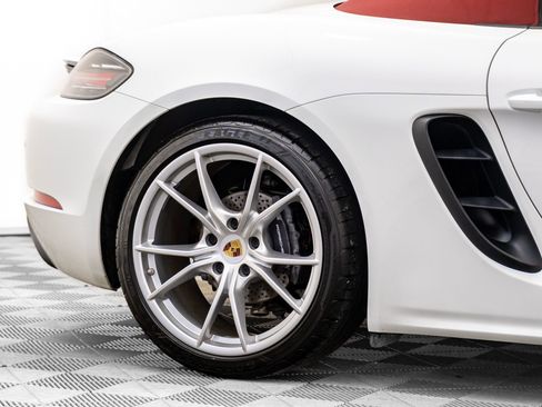 Used 2019 Porsche 718 Boxster image 34