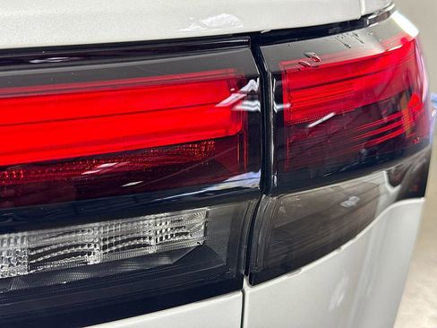 New 2026 INFINITI QX60 Luxe image 33