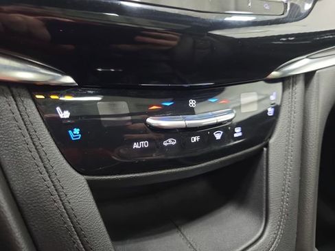 Used 2020 Cadillac XT6 Sport AWD/4WD image 22