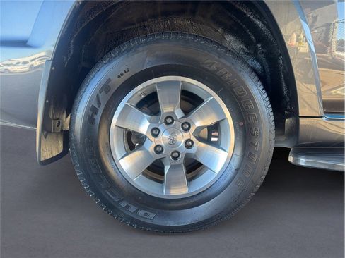 Used 2013 Toyota 4Runner SR5 image 8