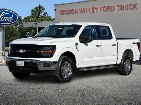 Used 2025 Ford F150 XLT w/ Equipment Group 301A Standard AWD/4WD image 8