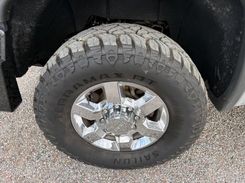 Used 2019 GMC Sierra 2500 SLT w/ Duramax Plus Package image 11