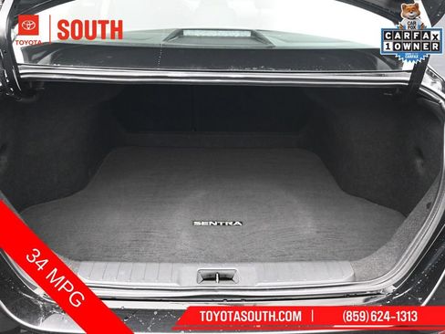 Used 2025 Nissan Sentra SV FWD image 28
