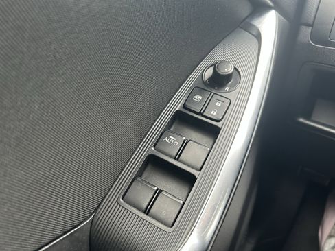 Used 2015 MAZDA CX-5 Touring w/ Bose/Moonroof Package image 16