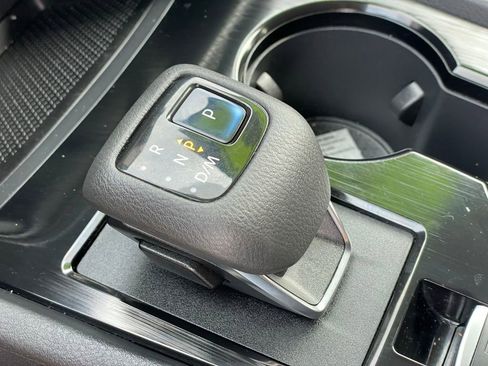 Certified 2023 Nissan Rogue SV AWD/4WD image 20