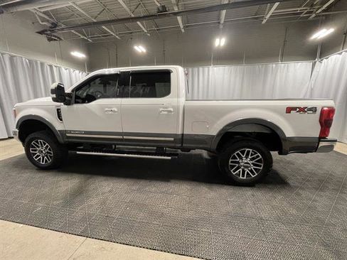 Used 2019 Ford F250 Lariat w/ Lariat Ultimate Package image 12