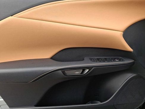 Certified 2025 Lexus RX 350 Premium image 9