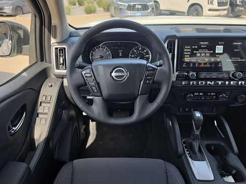New 2026 Nissan Frontier SV w/ SV Convenience Package RWD image 11
