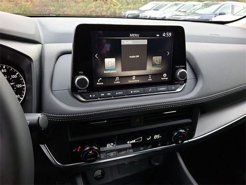 New 2026 Nissan Rogue SV image 7