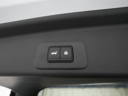 Certified 2025 Nissan Murano SL image 15