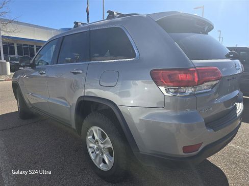 Used 2016 Jeep Grand Cherokee Laredo w/ Quick Order Package 23E image 9