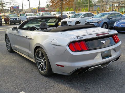 Used 2017 Ford Mustang Premium image 16