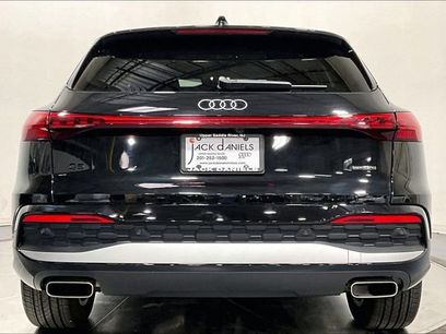 Used 2025 Audi Q5 Premium w/ Convenience Package